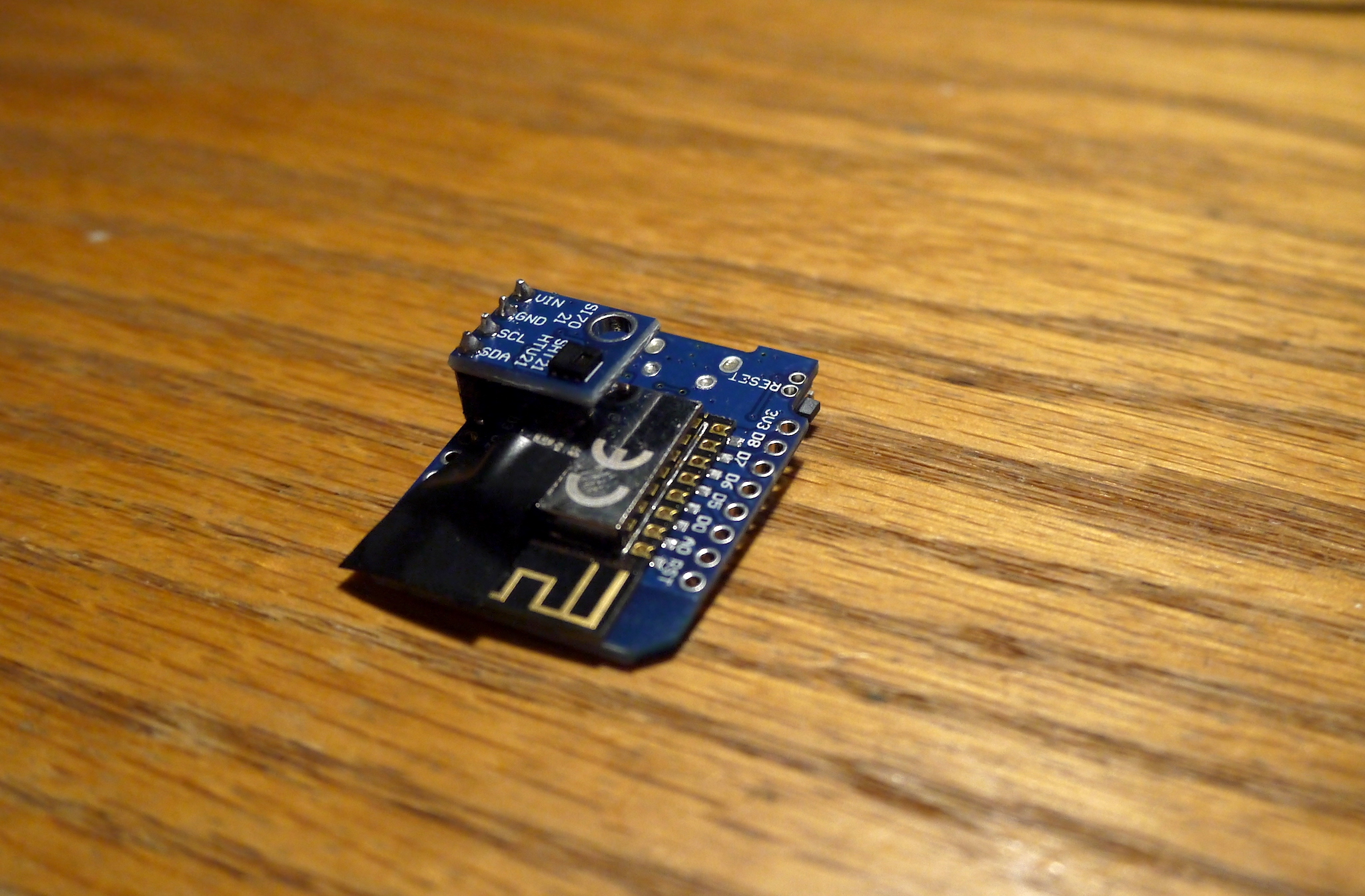 WEMOS D1 Mini with HTU21 temperature sensor soldered straight on WEMOS D1 Mini with HTU21 temperature sensor soldered straight on